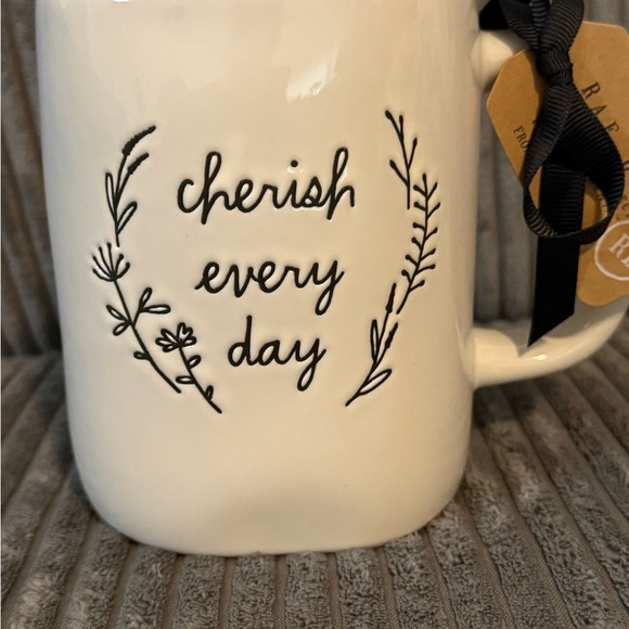 Rae Dunn ‘Cherish Every Day’ White & Black Ceramic Mug- NWT - Picture 3 of 6